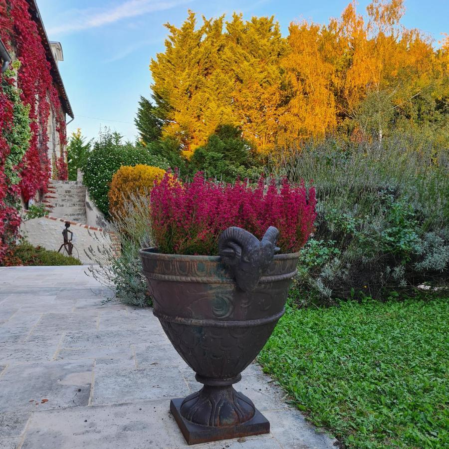مبيت وإفطار Feings  Domaine De La Blonnerie المظهر الخارجي الصورة