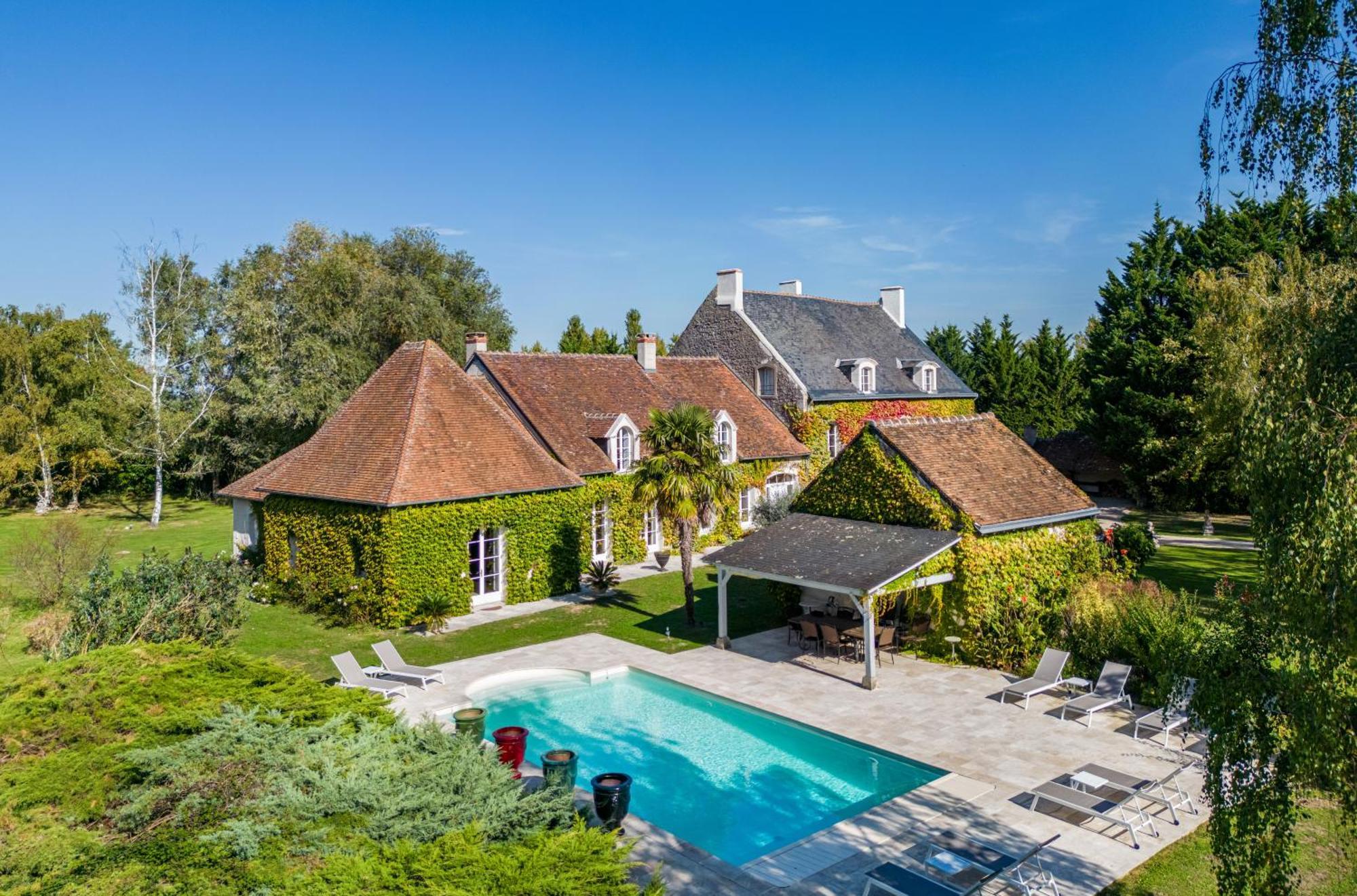 مبيت وإفطار Feings  Domaine De La Blonnerie المظهر الخارجي الصورة